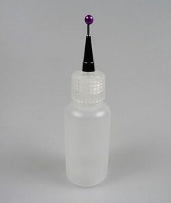 Nellie Snellen ultrafine tip glue applicator 0,5 oz. Bottle 1 pc